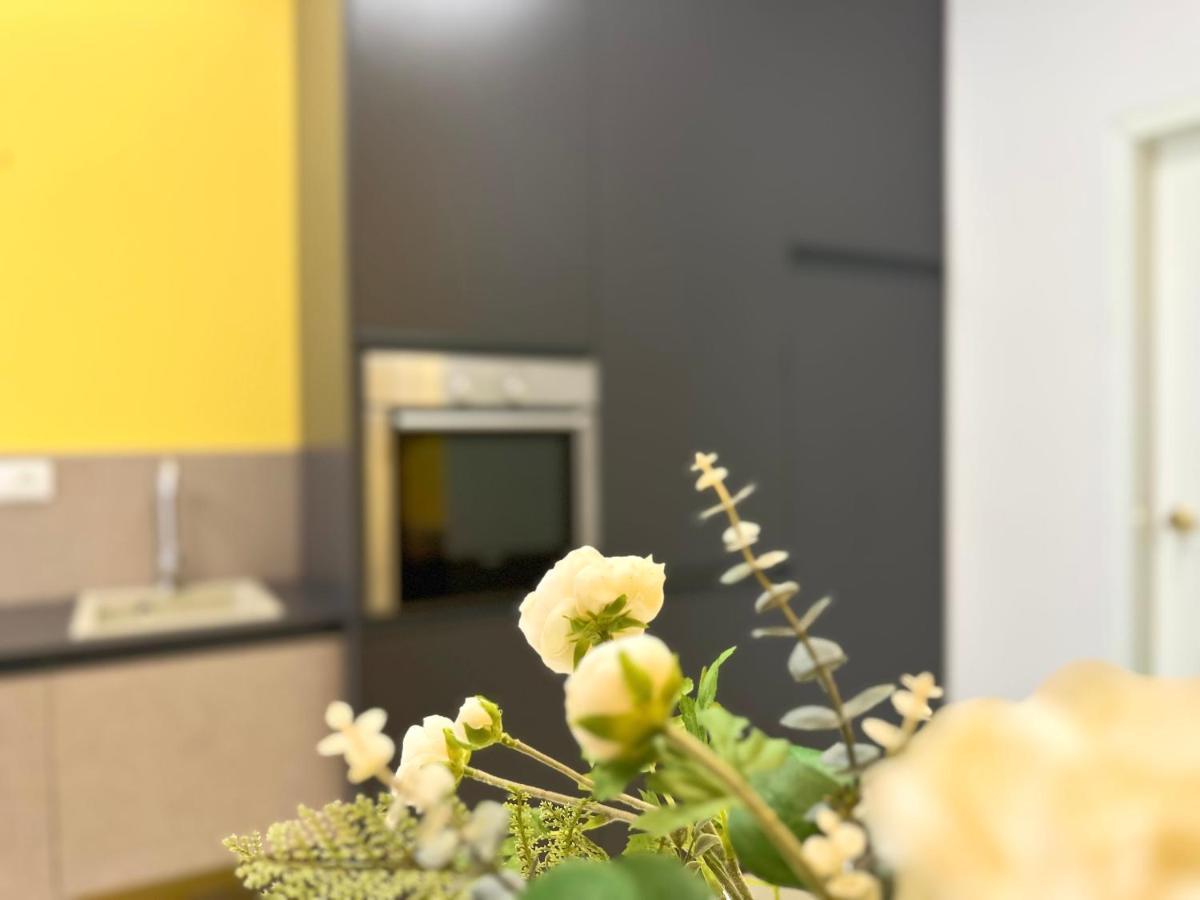 13 Eur For Monthly Stay - Home By The Sea - Hbs โกเลม ภายนอก รูปภาพ
