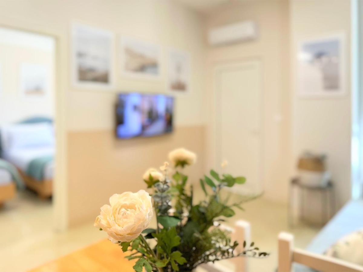 13 Eur For Monthly Stay - Home By The Sea - Hbs โกเลม ภายนอก รูปภาพ