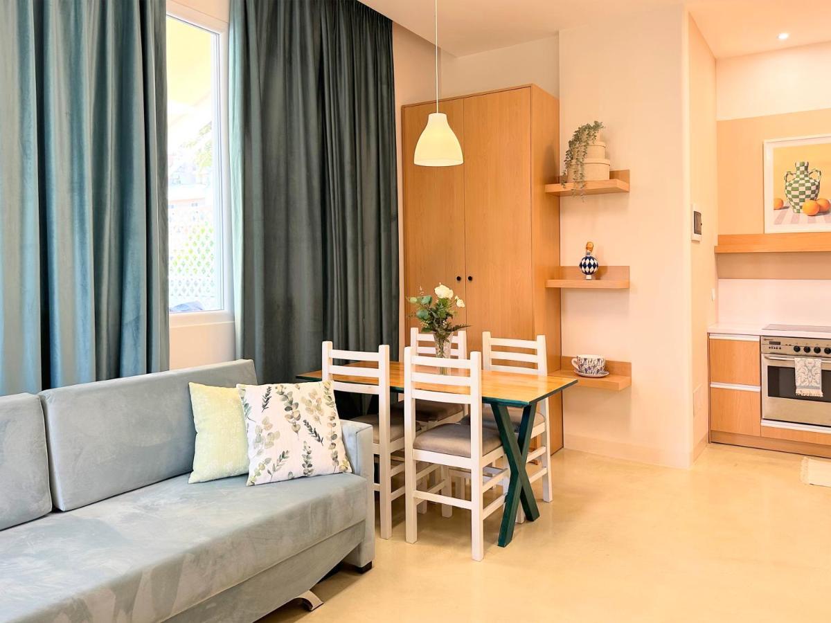 13 Eur For Monthly Stay - Home By The Sea - Hbs โกเลม ภายนอก รูปภาพ