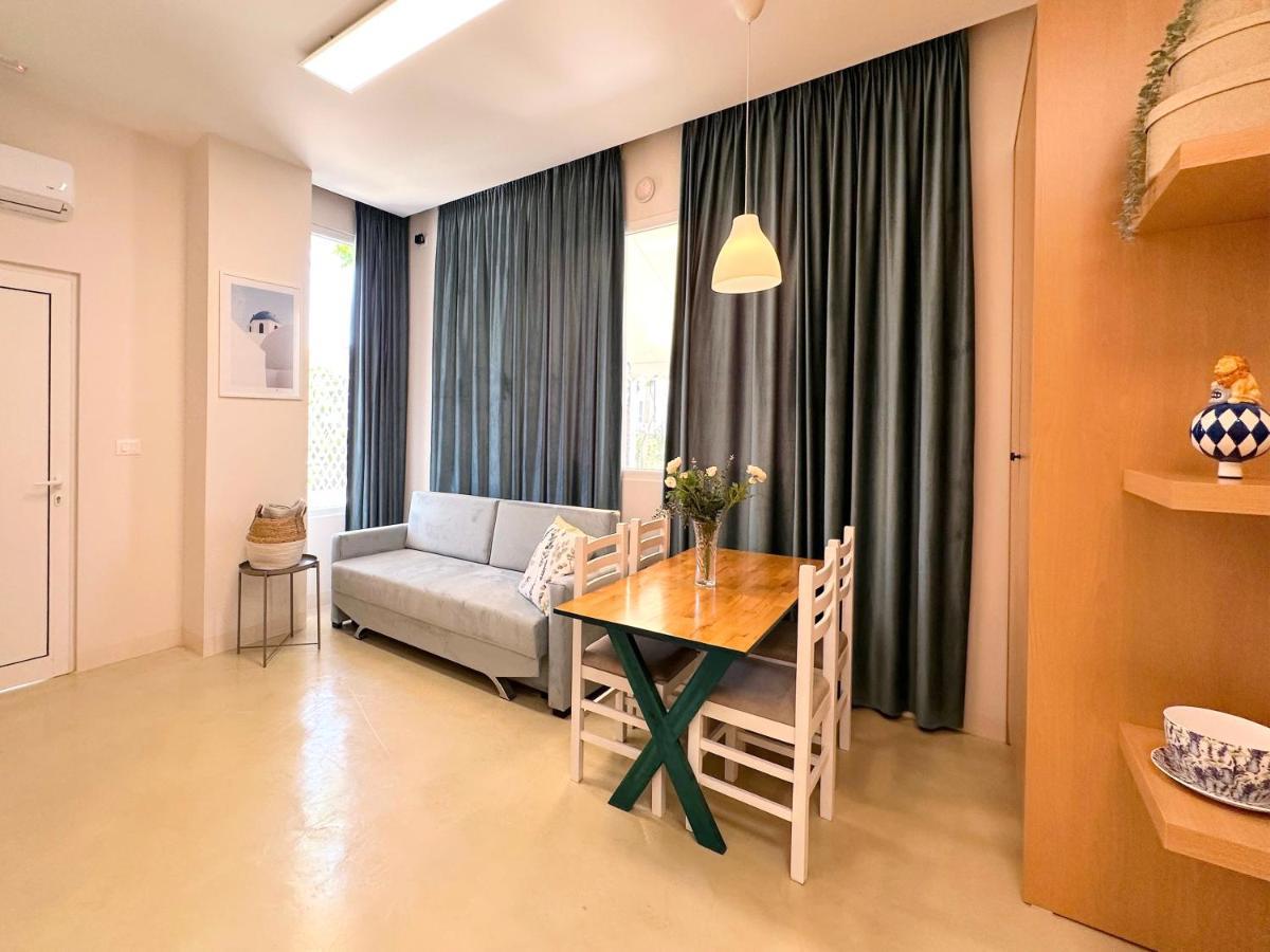 13 Eur For Monthly Stay - Home By The Sea - Hbs โกเลม ภายนอก รูปภาพ