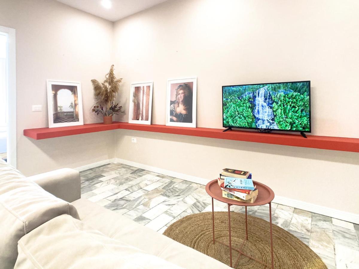 13 Eur For Monthly Stay - Home By The Sea - Hbs โกเลม ภายนอก รูปภาพ
