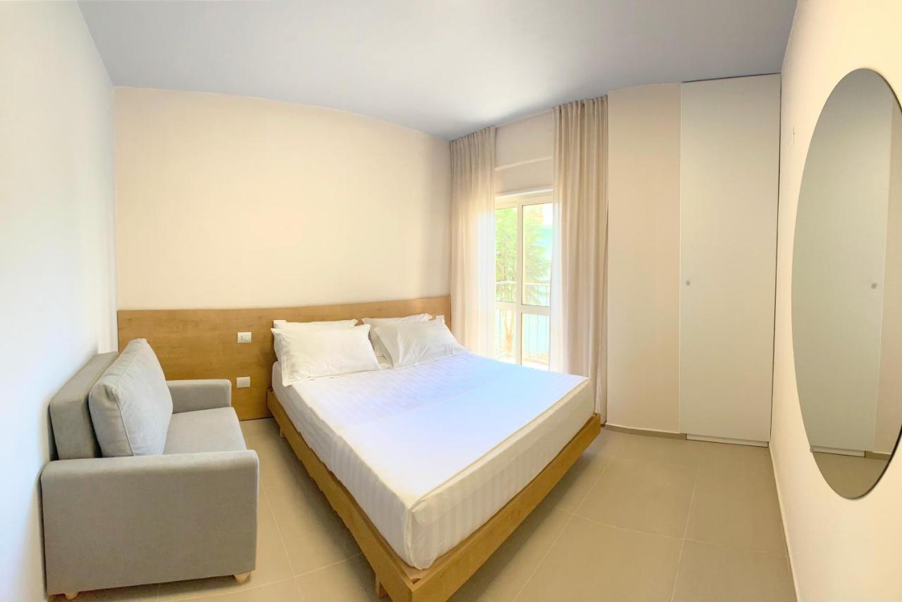 13 Eur For Monthly Stay - Home By The Sea - Hbs โกเลม ภายนอก รูปภาพ