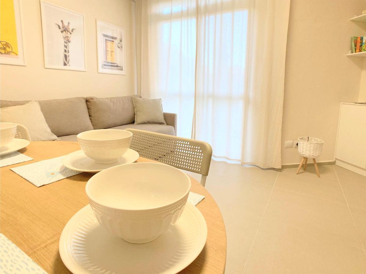 13 Eur For Monthly Stay - Home By The Sea - Hbs โกเลม ภายนอก รูปภาพ